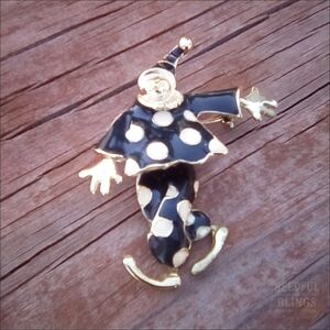 Vintage Articulated Clown Brooch 🤡 Black Enamel Gold-Tone Pierrot Harlequin Pin